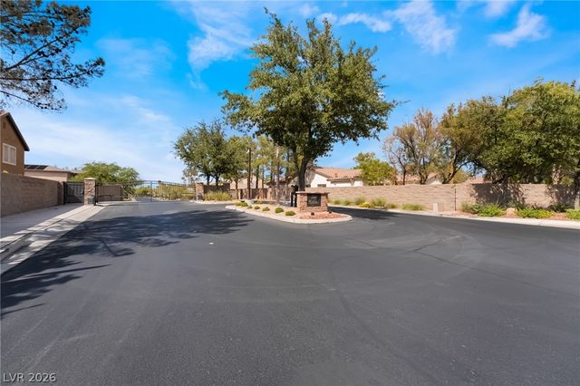10610 Fairfield Avenue, Las Vegas, NV 89183