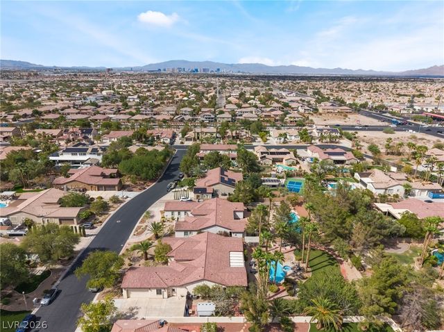 10610 Fairfield Avenue, Las Vegas, NV 89183
