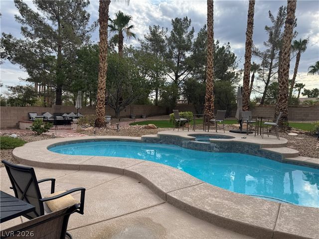 10610 Fairfield Avenue, Las Vegas, NV 89183