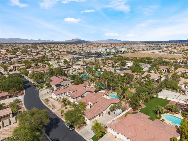 10610 Fairfield Avenue, Las Vegas, NV 89183