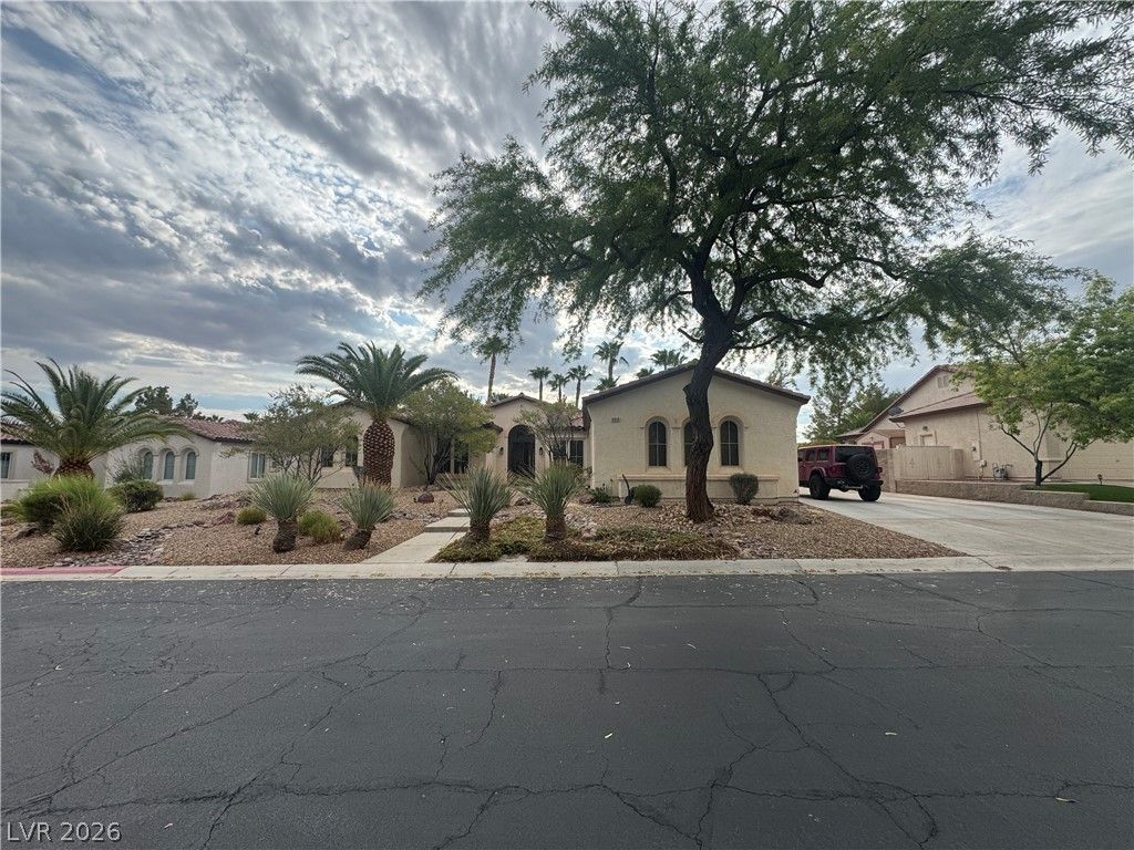 10610 Fairfield Avenue, Las Vegas, NV 89183 — photo 4