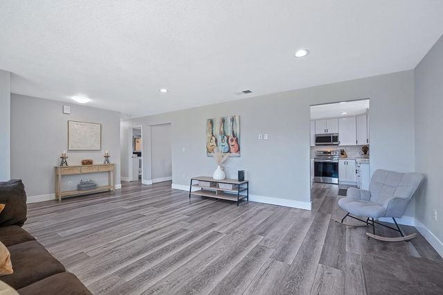3940 Los Santos Dr, Cameron Park, CA 95682