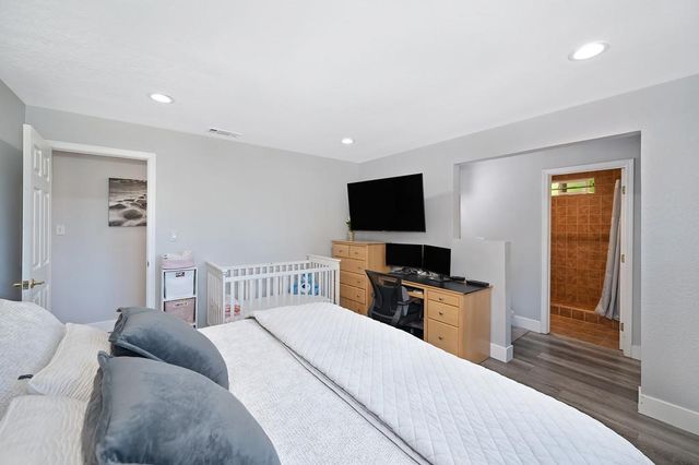 3940 Los Santos Dr, Cameron Park, CA 95682