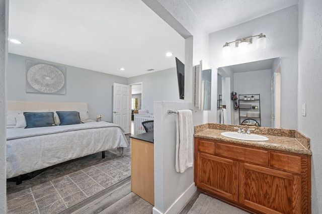 3940 Los Santos Dr, Cameron Park, CA 95682