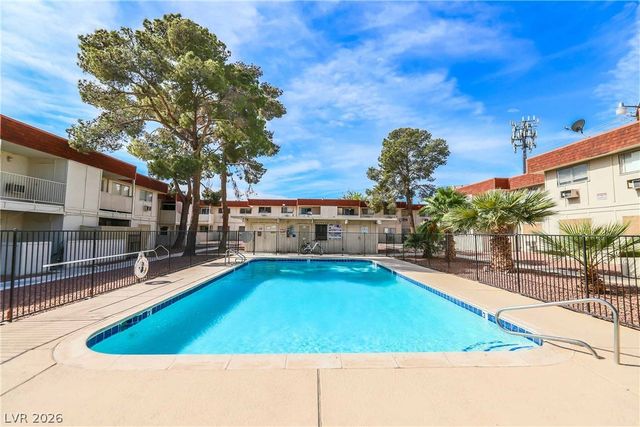 5326 Swenson Street 61, Las Vegas, NV 89119