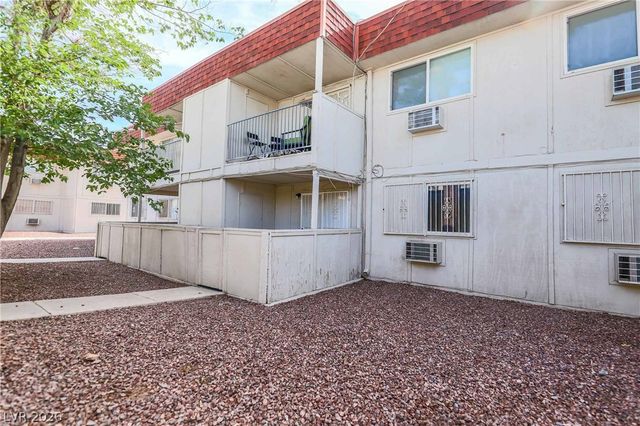 5326 Swenson Street 61, Las Vegas, NV 89119