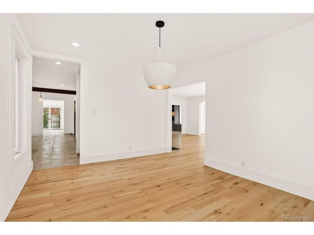 250 Ash St, Denver, CO 80220