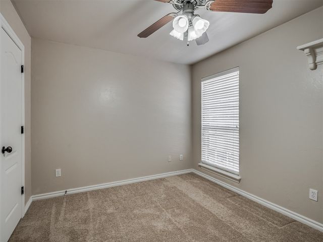 4729 Stag Horn Drive, Yukon, OK 73099