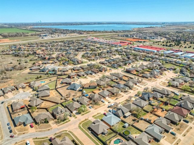 4729 Stag Horn Drive, Yukon, OK 73099