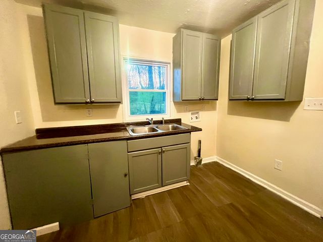 12 Keepsake Lane, Greenville, GA 30222