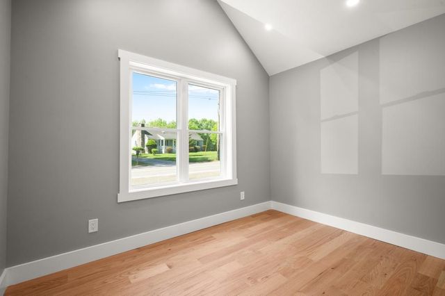 113 South Road, Kensington, NH 03833
