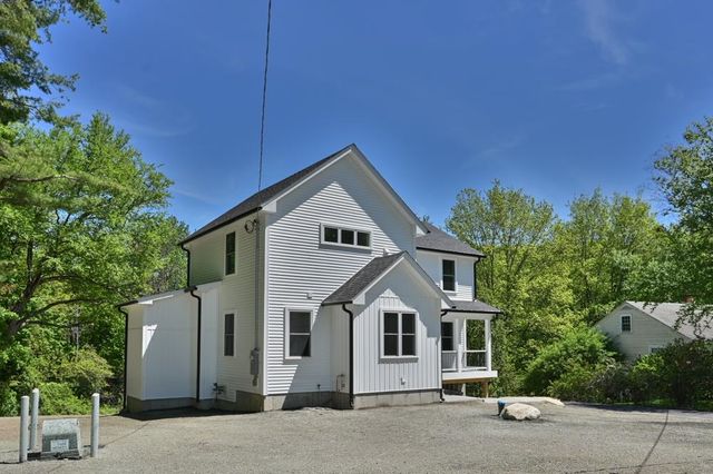 113 South Road, Kensington, NH 03833
