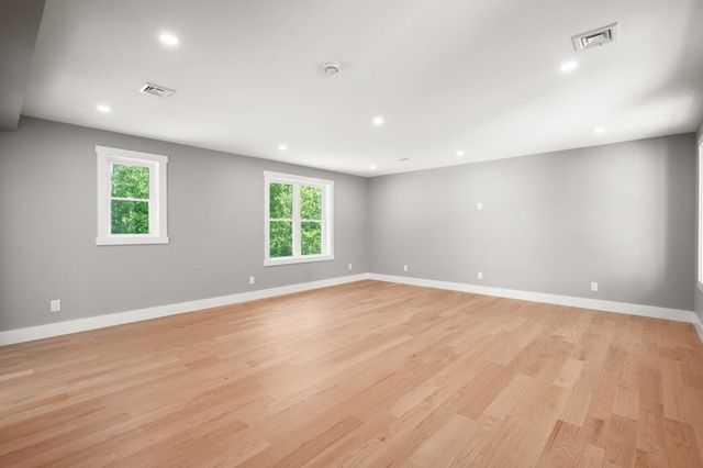 113 South Road, Kensington, NH 03833