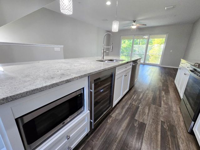 807 CALLISTA CAY LOOP, Tarpon Springs, FL 34689