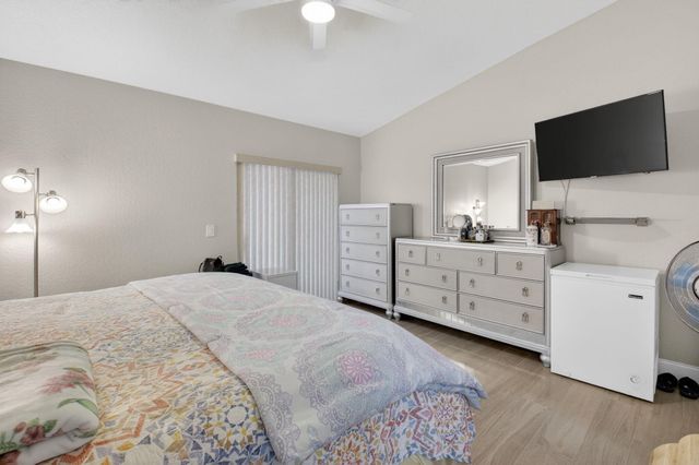 5750 Parkwalk Circle E, Boynton Beach, FL 33472