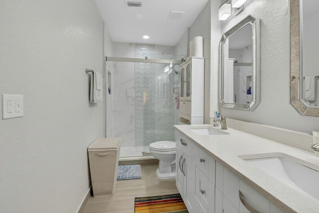 5750 Parkwalk Circle E, Boynton Beach, FL 33472