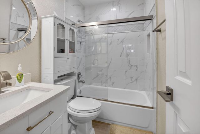 5750 Parkwalk Circle E, Boynton Beach, FL 33472