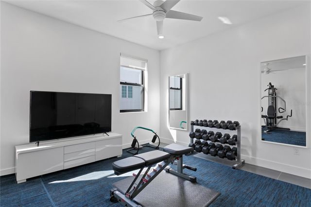 90 COLUMBIA DRIVE 3, Tampa, FL 33606