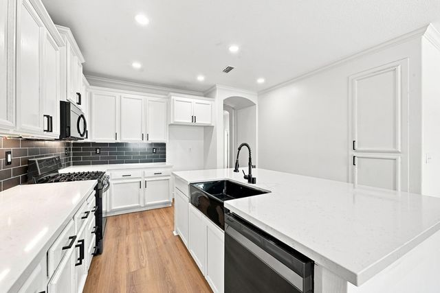5609 Melbury Way, Antelope, CA 95843