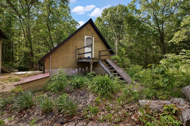 2713 E White Lake Drive, Dalton Twp, MI 49457
