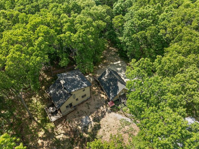 2713 E White Lake Drive, Dalton Twp, MI 49457