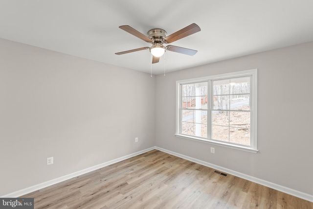 109 SYCAMORE PL, Cross Junction, VA 22625