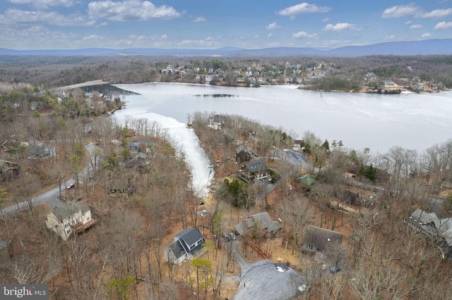 109 SYCAMORE PL, Cross Junction, VA 22625