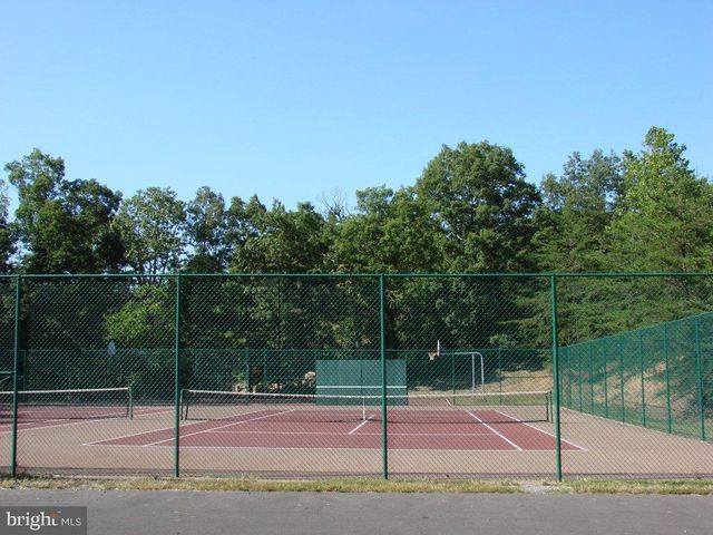 109 SYCAMORE PL, Cross Junction, VA 22625