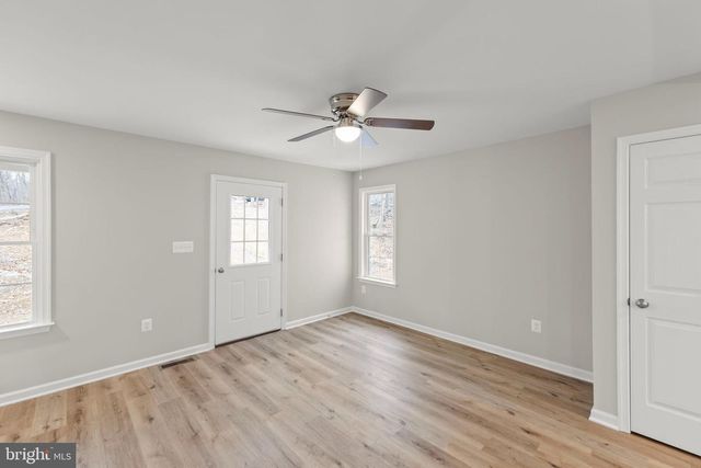 109 SYCAMORE PL, Cross Junction, VA 22625