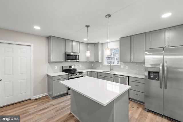 109 SYCAMORE PL, Cross Junction, VA 22625