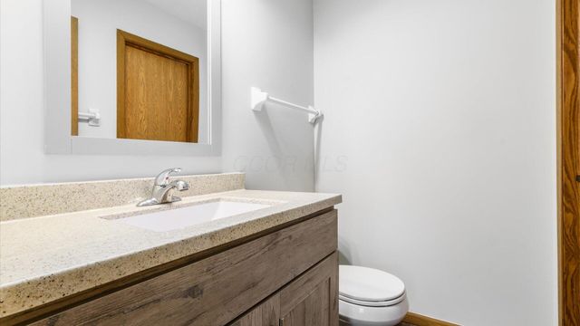 824 Crofton Place, Reynoldsburg, OH 43068