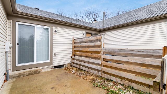 824 Crofton Place, Reynoldsburg, OH 43068