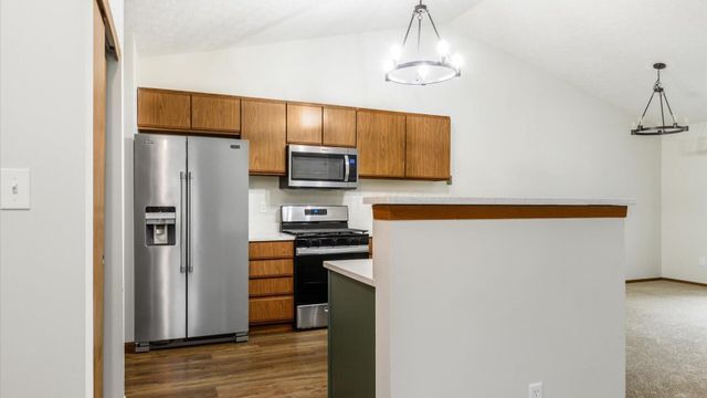 824 Crofton Place, Reynoldsburg, OH 43068