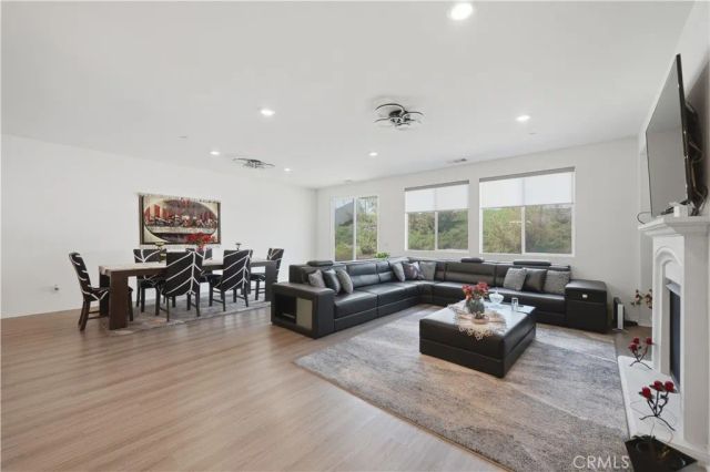 26305 Plumcot, Corona, CA 92883