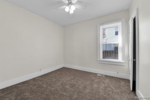 3135 Belmont Street, Hamtramck, MI 48212