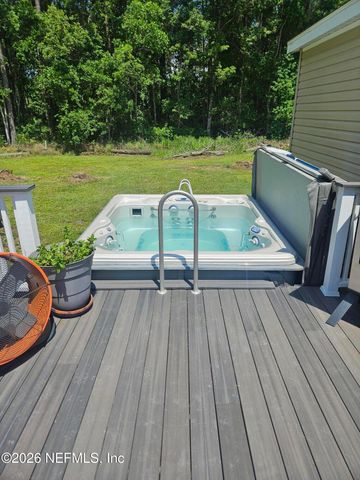 138 PINE CONE Trail, Palatka, FL 32177