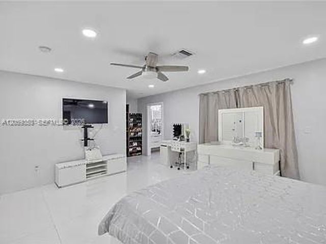 28835 SW 162nd Ave 28835, Homestead, FL 33033