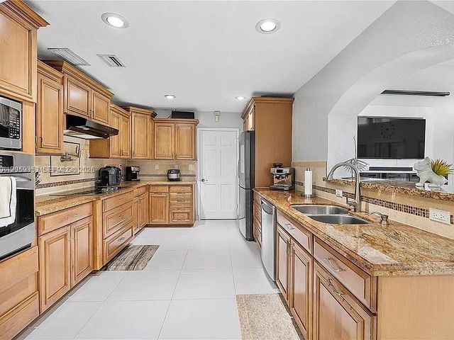 28835 SW 162nd Ave 28835, Homestead, FL 33033