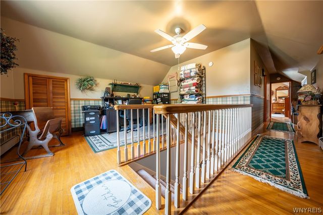 945 Mineral Springs Road, West Seneca, NY 14224