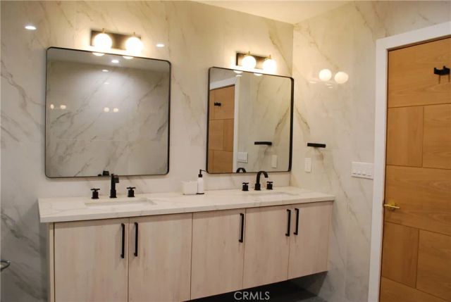 2950 Dona Emilia Drive, Studio City, CA 91604