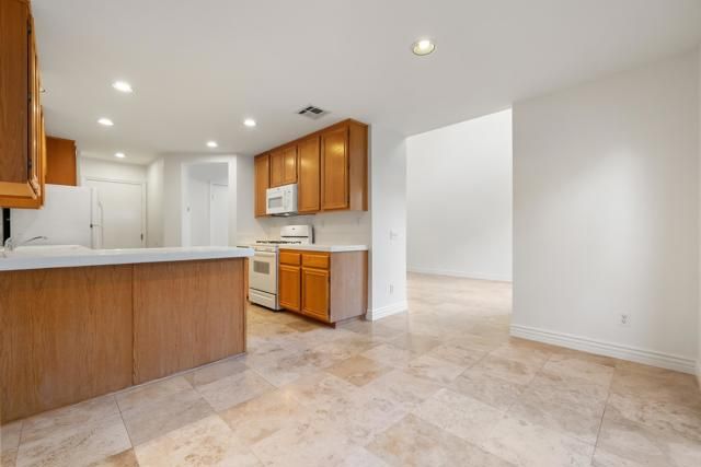 424 Dakota Way, Oceanside, CA 92056