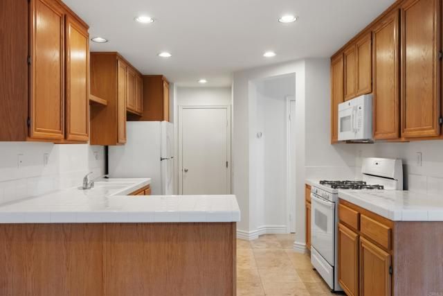 424 Dakota Way, Oceanside, CA 92056