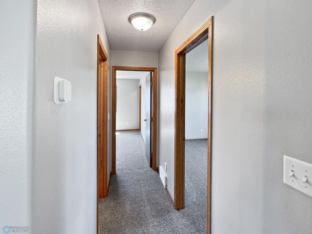 3337 Monroe Street S, Fargo, ND 58104