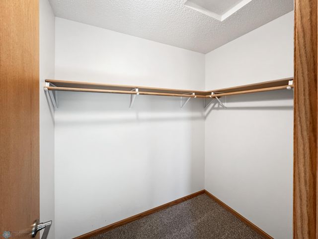 3337 Monroe Street S, Fargo, ND 58104