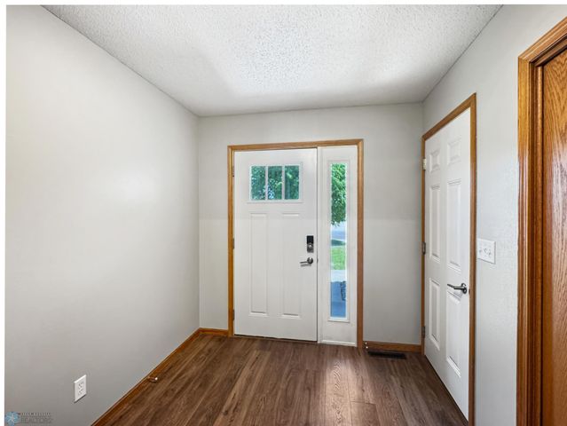 3337 Monroe Street S, Fargo, ND 58104