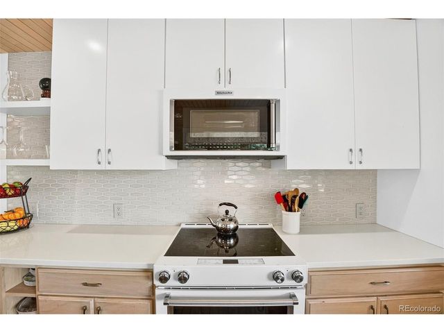 52 Hillside Dr, Wheat Ridge, CO 80215