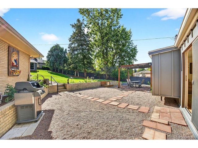 52 Hillside Dr, Wheat Ridge, CO 80215