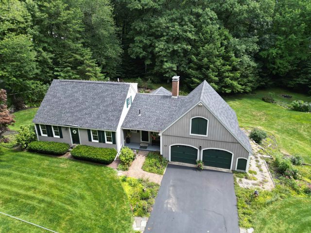 91 Ball Road, Kingston, NH 03848