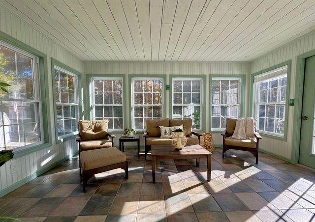 91 Ball Road, Kingston, NH 03848