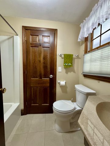 91 Ball Road, Kingston, NH 03848